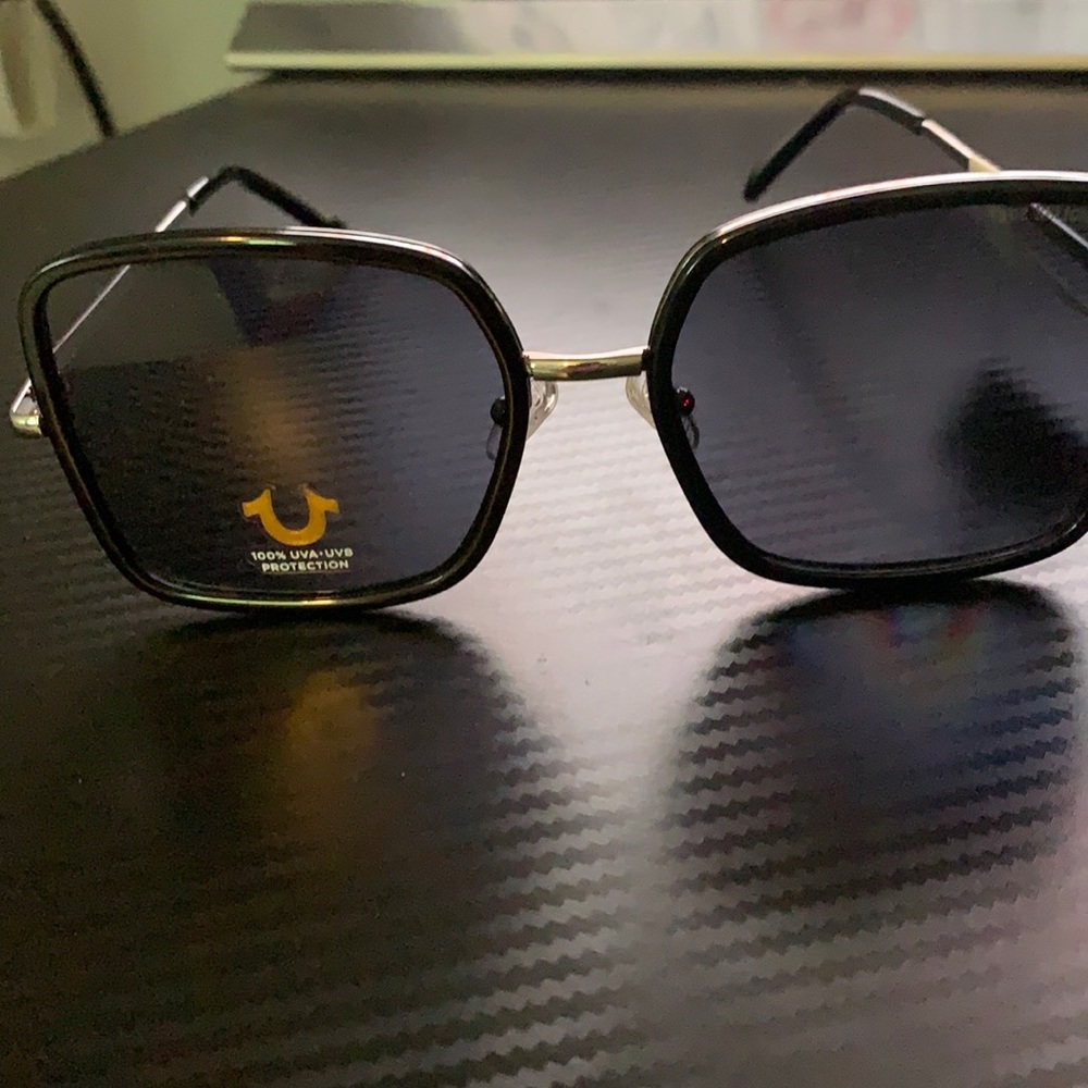 Black true religion sunglasses